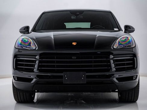 Certified 2023 Porsche Cayenne S AWD/4WD image 6