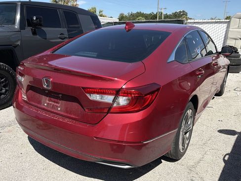 Used 2020 Honda Accord EX image 9