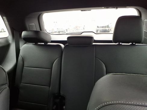 New 2026 Chevrolet Traverse LT w/ Driver Confidence Package image 8