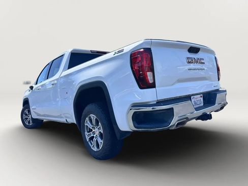 Used 2023 GMC Sierra 1500 SLE AWD/4WD image 13