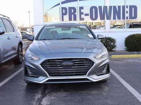 Used 2018 Hyundai Sonata Limited image 6