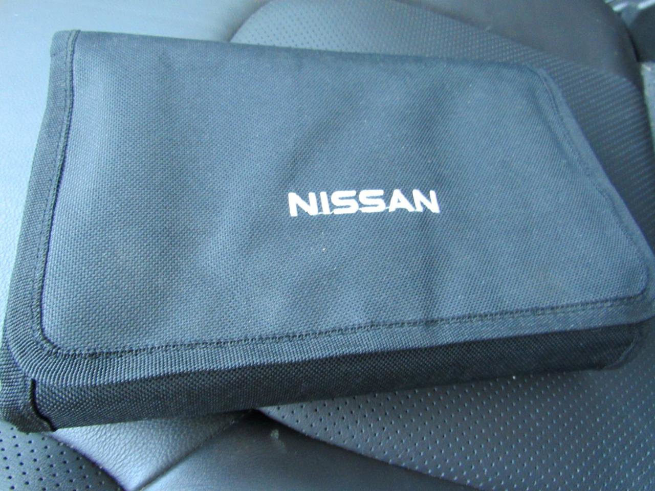Used 2013 Nissan Xterra PRO-4X w/ Pro-4x Leather Pkg AWD/4WD image 19
