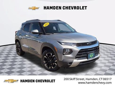 Used 2023 Chevrolet TrailBlazer LT w/ Convenience Package AWD/4WD image 1