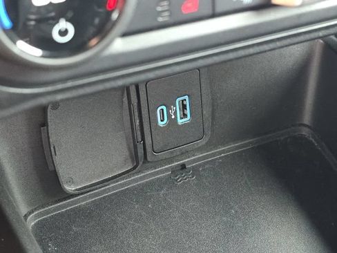 Used 2023 Ford Bronco Outer Banks AWD/4WD image 32