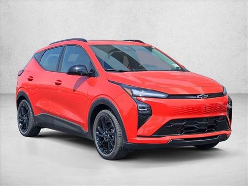 New 2027 Chevrolet Bolt RS FWD image 7