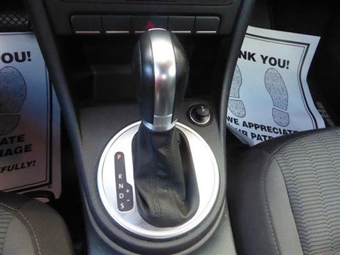 Used 2016 Volkswagen Beetle 1.8T image 11