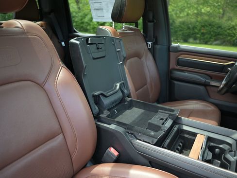 Used 2020 RAM 1500 Limited AWD/4WD image 56