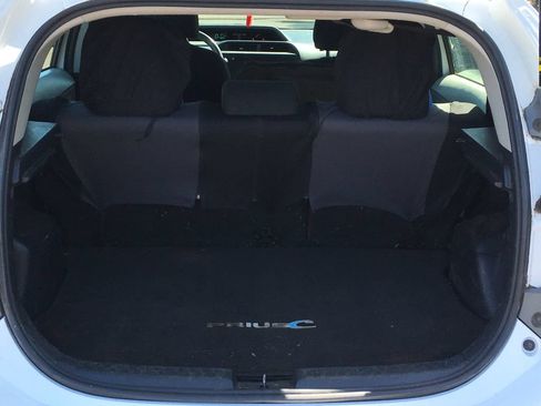 Used 2013 Toyota Prius C Three FWD image 6