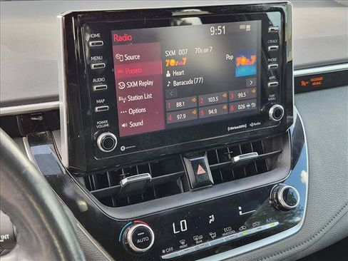 Used 2021 Toyota Corolla SE w/ SE Premium Package FWD image 12