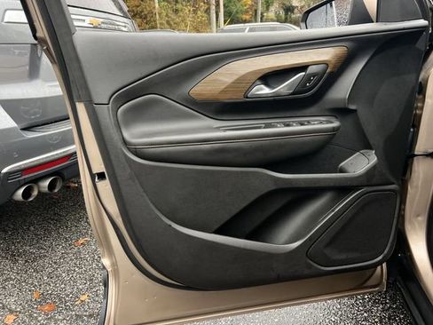 Used 2018 GMC Terrain SLE image 10