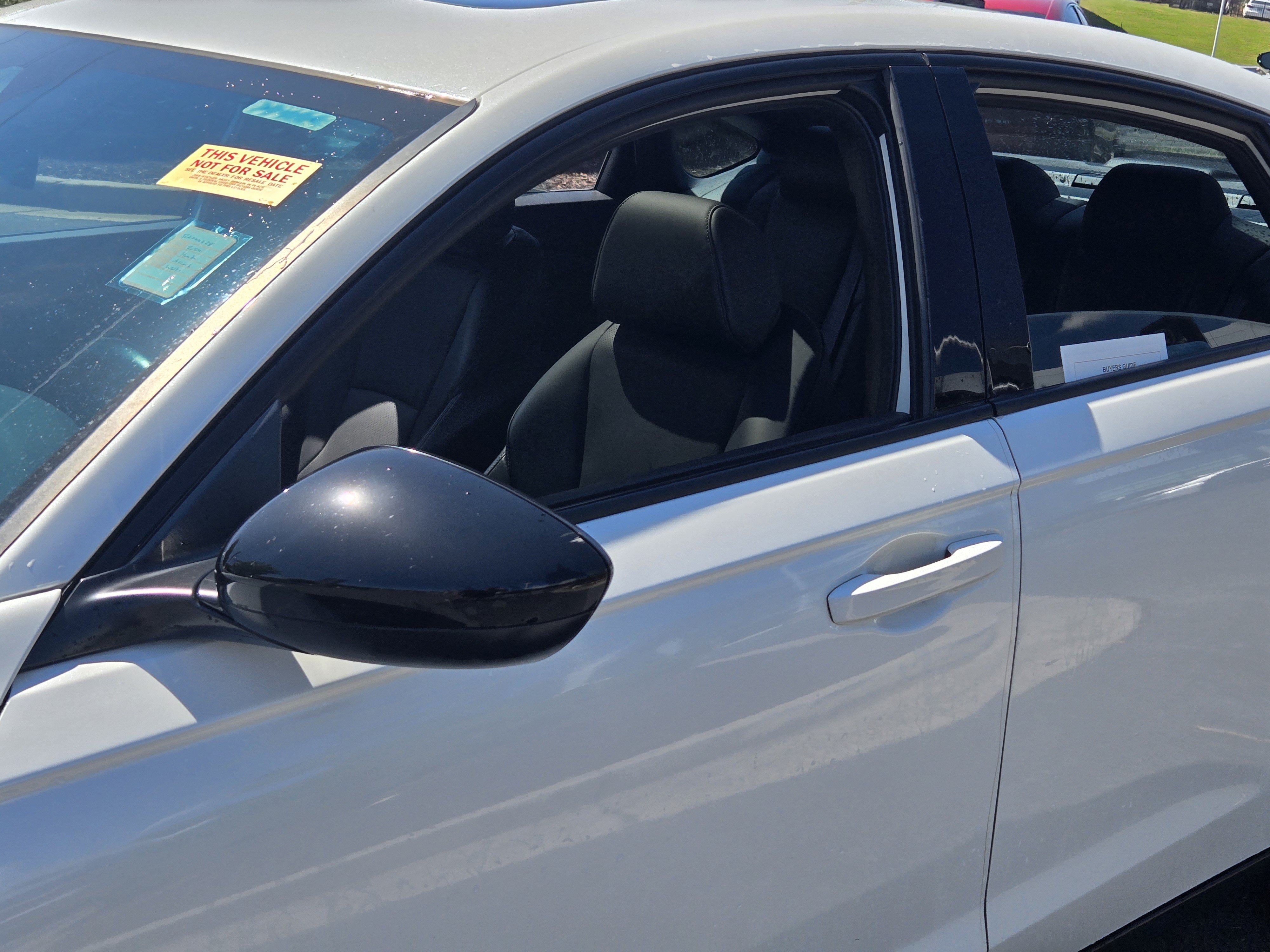 Used 2024 Honda Accord Sport image 11