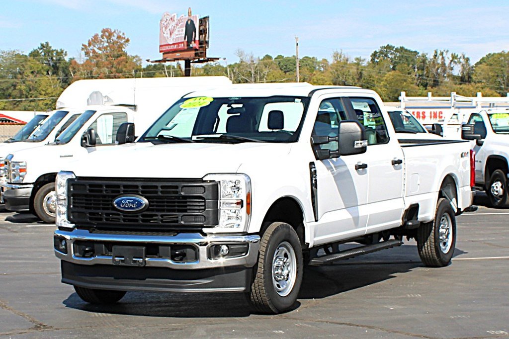 Used 2024 Ford F250 XL w/ XL Driver Assist Package AWD/4WD image 2