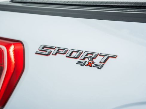 Certified 2022 Ford F150 XLT w/ Equipment Group 302A High image 22