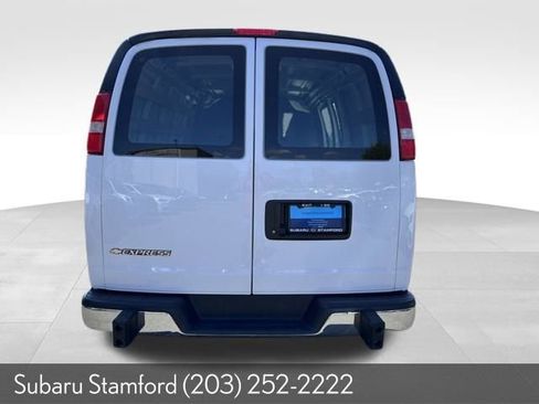 Used 2024 Chevrolet Express 2500 w/ Driver Convenience Package RWD image 6