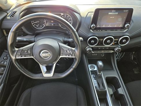 Used 2023 Nissan Sentra SV image 8