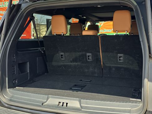 Used 2024 Ford Expedition Max Platinum image 24