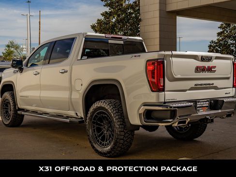 Used 2023 GMC Sierra 1500 SLT w/ SLT Premium Package image 7