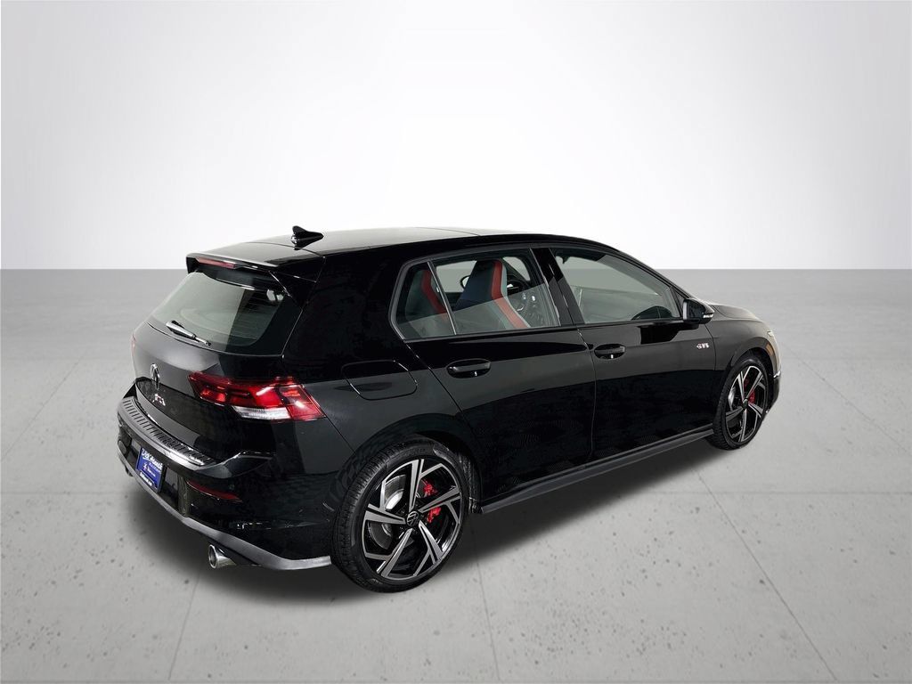 New 2026 Volkswagen GTI SE FWD image 6