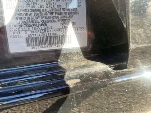 Used 2024 Nissan Versa S w/ Trunk Package image 5