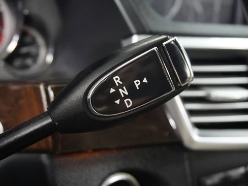 Used 2012 Mercedes-Benz E 350 4MATIC Sedan image 23
