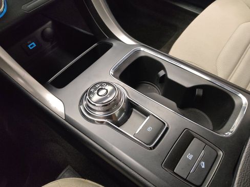 Used 2018 Ford Fusion S FWD image 26