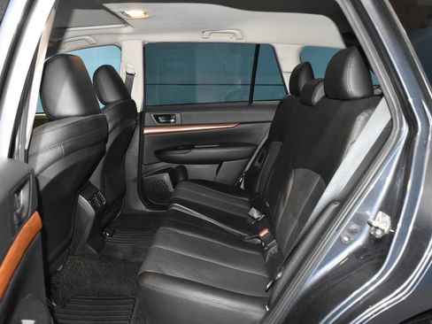 Used 2014 Subaru Outback 2.5i Limited w/ Moonroof Package image 18