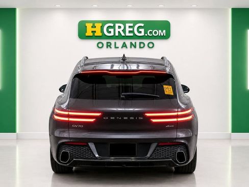 Used 2022 Genesis GV70 2.5T AWD/4WD image 10