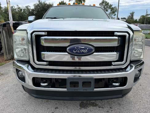 Used 2015 Ford F250 Lariat w/ Chrome Package AWD/4WD image 2