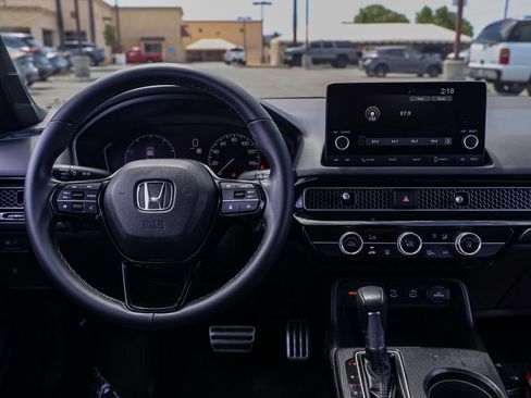 Used 2025 Honda Civic Sport image 21