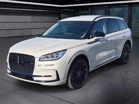 Used 2023 Lincoln Corsair Reserve w/ Jet Appearance Package image 1