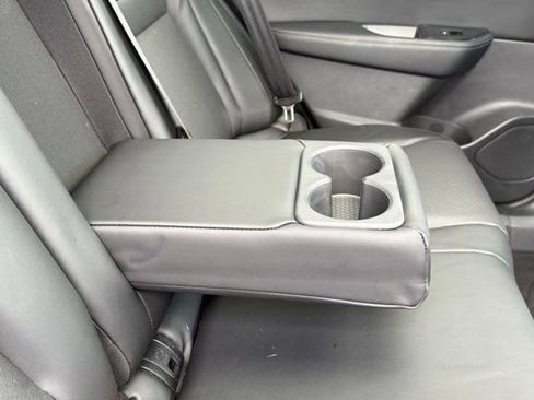 Used 2024 Nissan Rogue SV w/ SV Premium Package AWD/4WD image 14