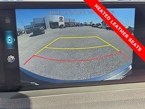 Used 2025 Genesis GV70 2.5T AWD/4WD image 18