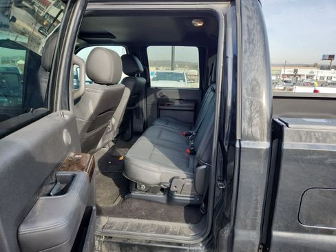 Used 2015 Ford F250 Platinum w/ FX4 Off-Road Package image 23