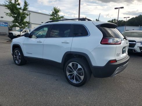 Certified 2022 Jeep Cherokee Limited w/ Elite Package AWD/4WD image 4