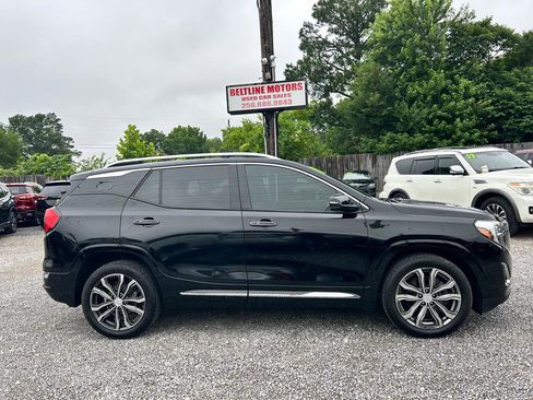 Used 2018 GMC Terrain Denali w/ Advanced Safety Package FWD image 3