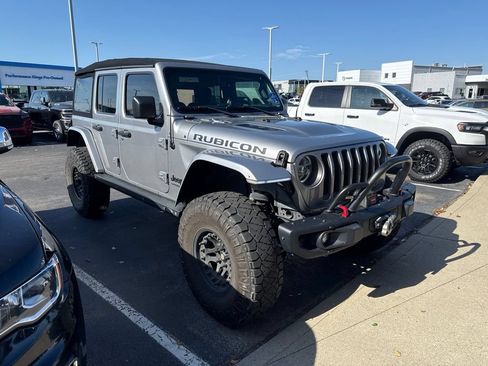 Used 2021 Jeep Wrangler Unlimited Rubicon AWD/4WD image 3
