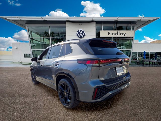 New 2026 Volkswagen Tiguan SE R-Line FWD image 3
