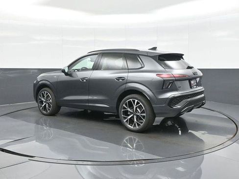 New 2026 Audi Q3 quattro 2.0T AWD/4WD image 5