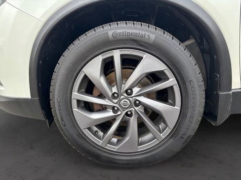 Used 2016 Nissan Rogue SL w/ SL Premium Package AWD/4WD image 9