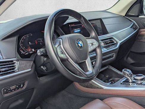 Used 2020 BMW X7 xDrive40i w/ Executive Package image 9