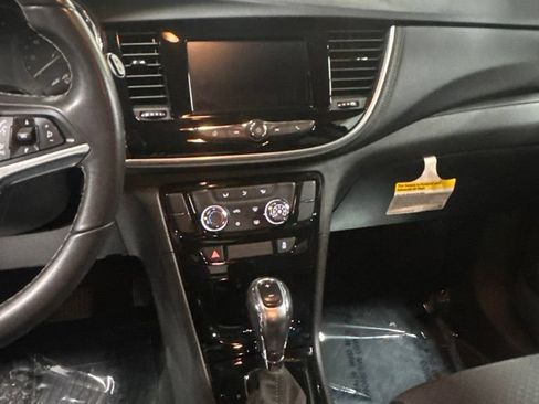 Used 2022 Buick Encore Preferred w/ Safety Package AWD/4WD image 9