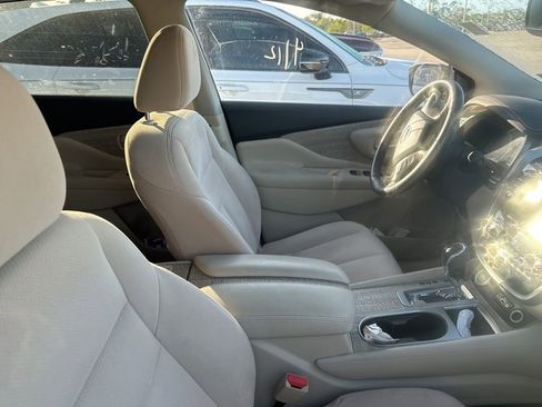 Used 2019 Nissan Murano SV image 11