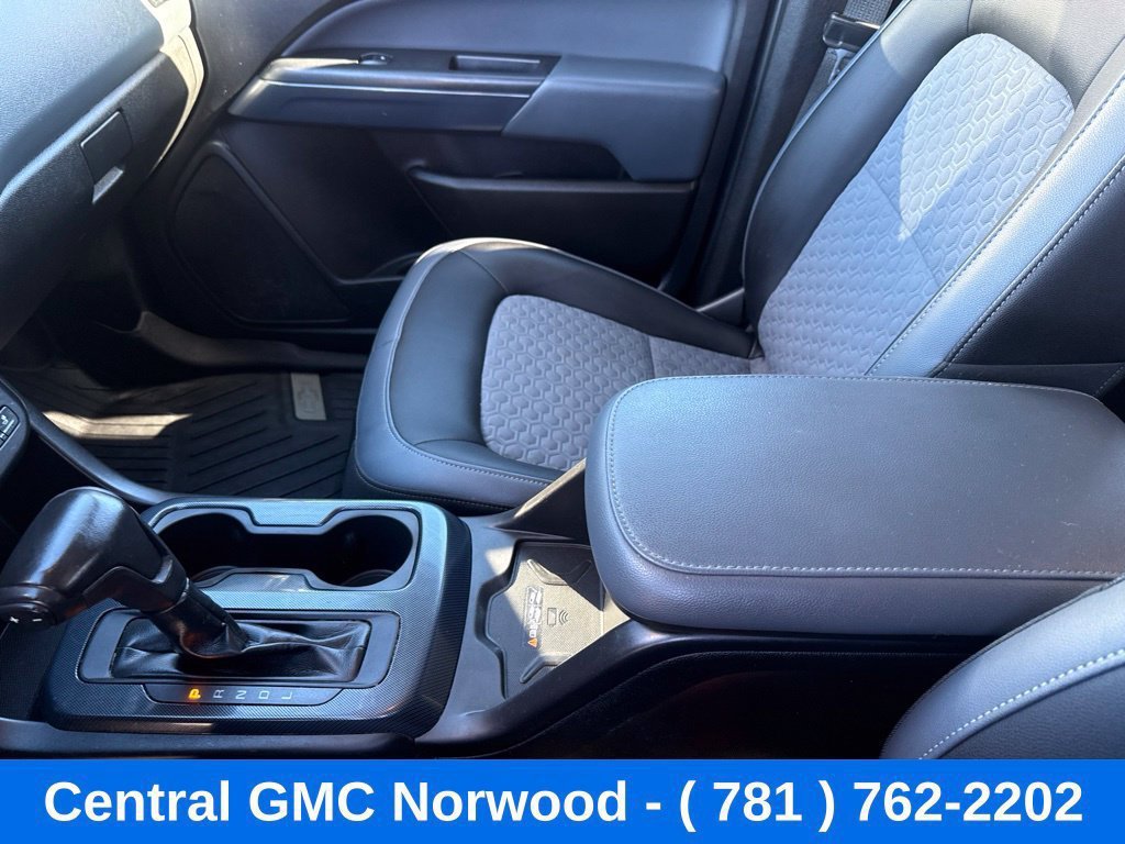Used 2019 Chevrolet Colorado Z71 w/ Z71 Midnight Edition AWD/4WD image 18