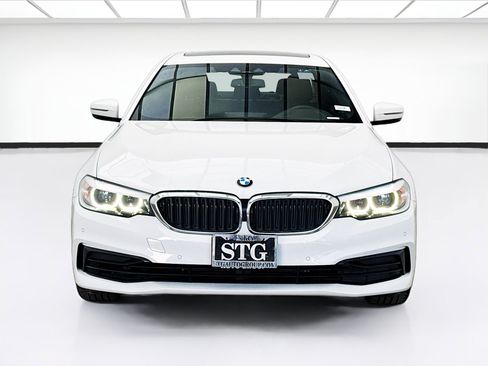 Used 2019 BMW 530e RWD image 2