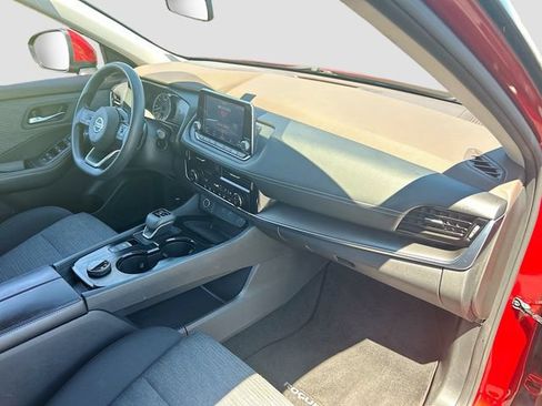 Used 2021 Nissan Rogue SV AWD/4WD image 35