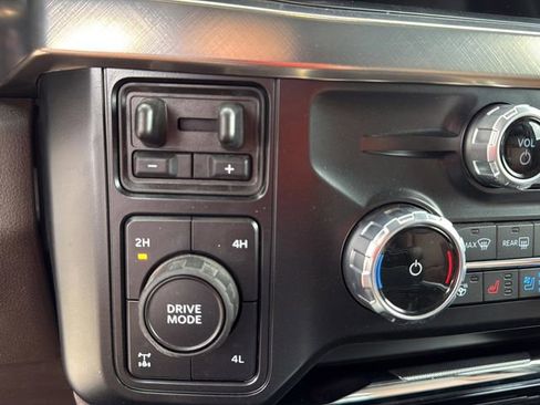 Used 2026 Ford F250 King Ranch w/ Chrome Package image 31