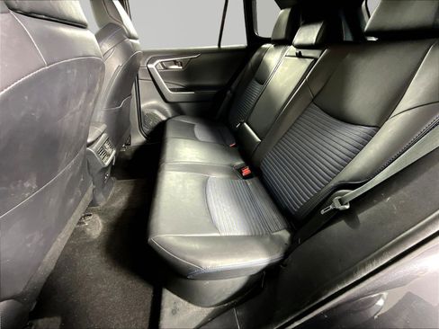Used 2019 Toyota RAV4 XSE w/ All Weather Liner Package AWD/4WD image 19