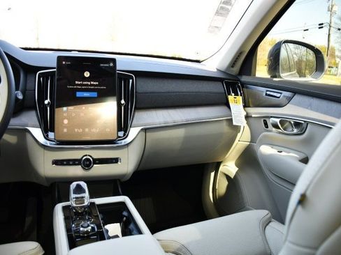 New 2026 Volvo XC90 B6 Ultra w/ Protection Package AWD/4WD image 19