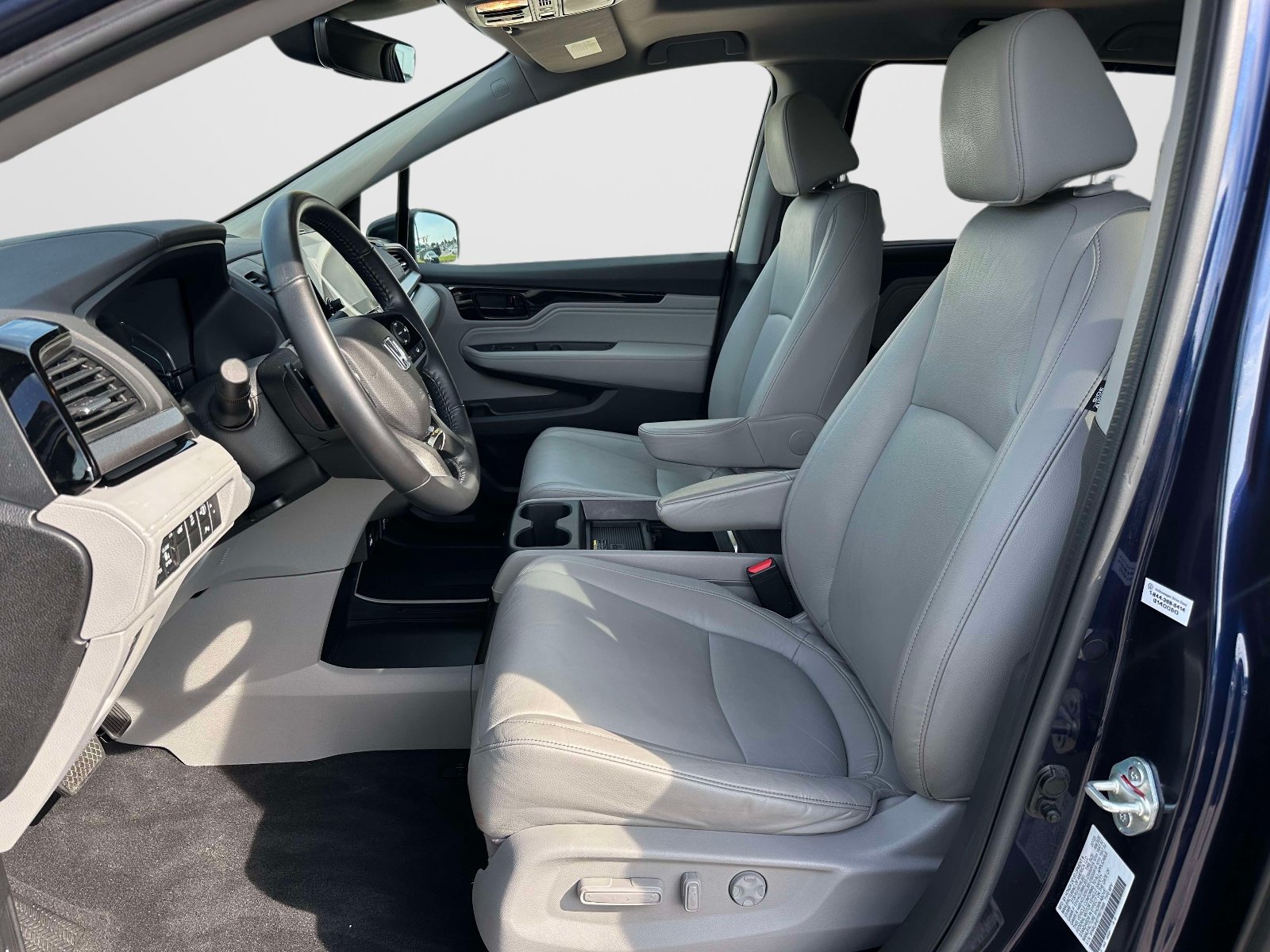 Used 2023 Honda Odyssey Touring image 14