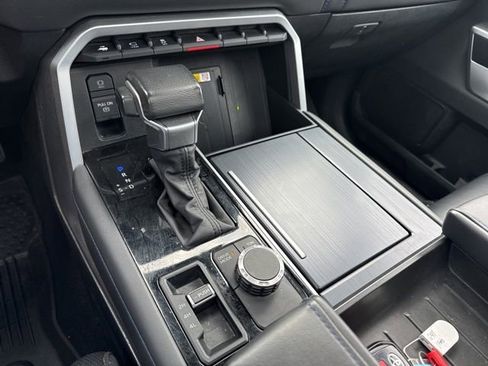 Used 2023 Toyota Tundra Platinum image 15